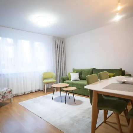 Luxury Apartment- Scc Area-free Private Parking *