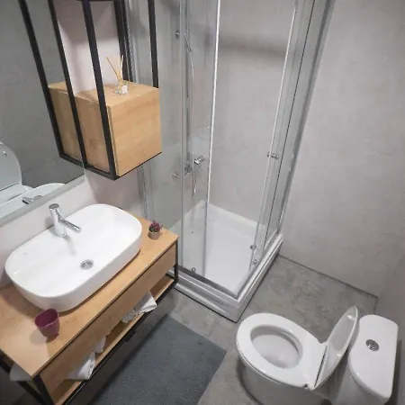 Luxury Apartment- Scc Area-free Private Parking * サラエヴォ