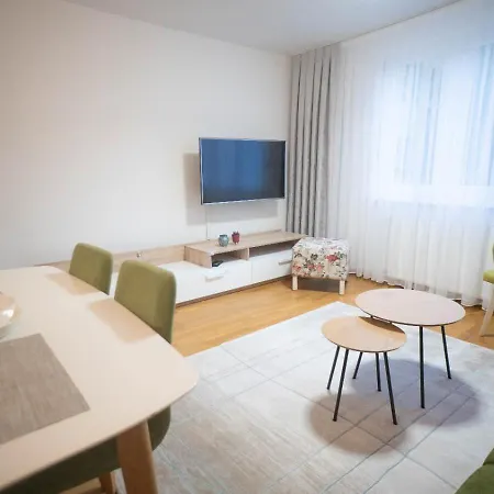 Luxury Apartment- Scc Area-free Private Parking アパート *