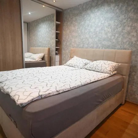 Luxury Apartment- Scc Area-free Private Parking Apartman