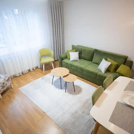 Apartman Luxury Apartment- Scc Area-free Private Parking